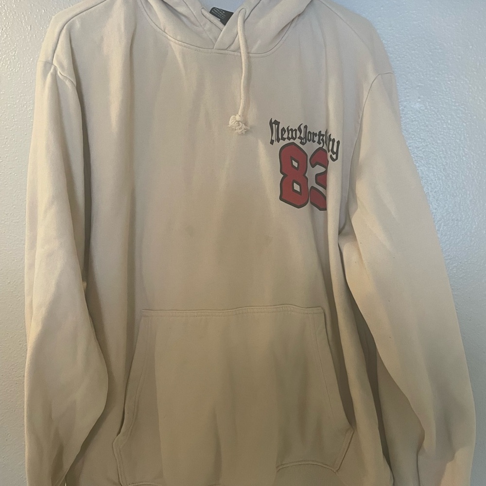 H&M Cream Hoodie with Red New York 82 Design